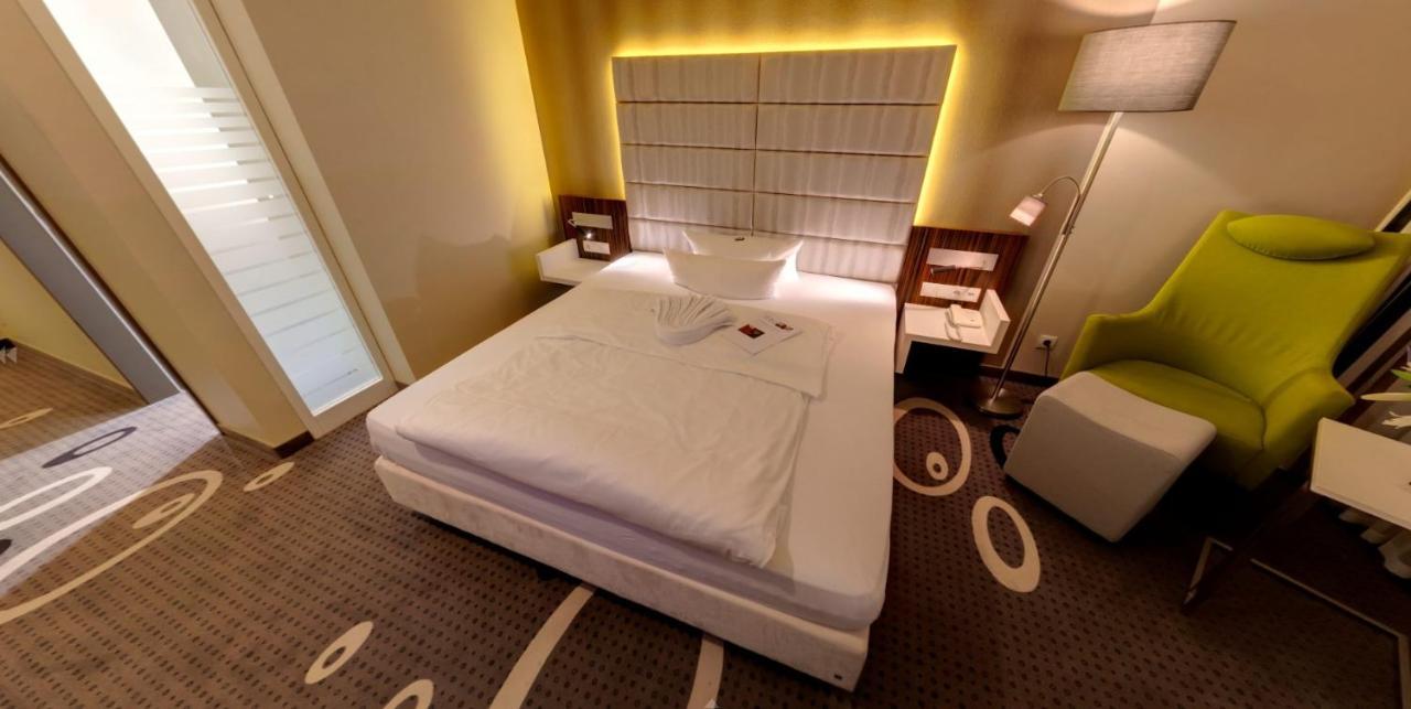 Business-Hotel Artes 켐니츠 외부 사진
