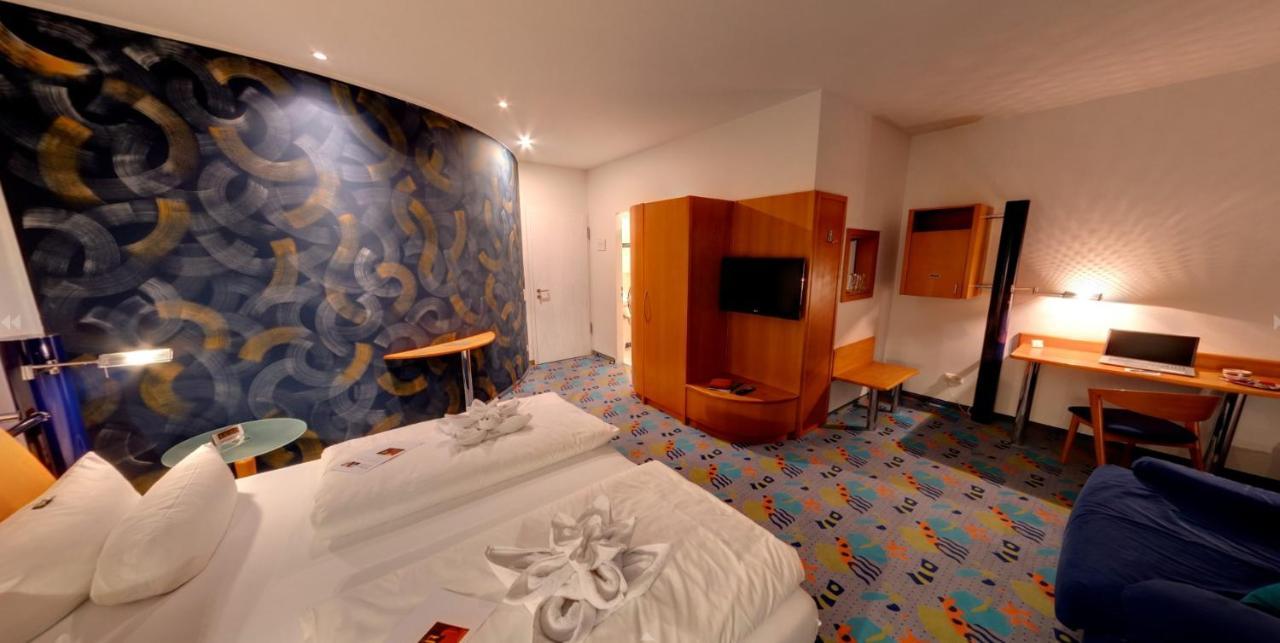 Business-Hotel Artes 켐니츠 외부 사진