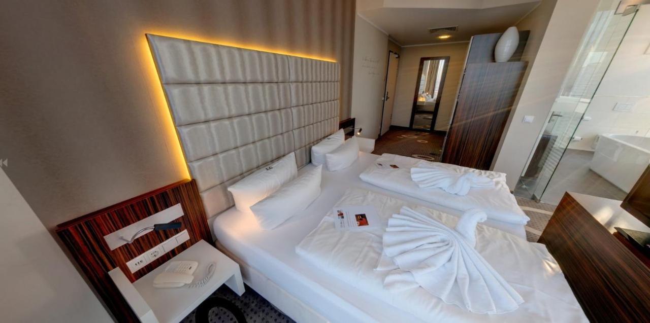 Business-Hotel Artes 켐니츠 외부 사진